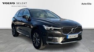 Volvo XC60 T6 Recharge Core AWD Auto 257 kW (350 CV) - 5 Volvo XC60 T6 Ocasión 257 KW (350CV) - 5
