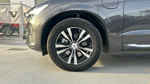 Volvo XC60 T6 Recharge Core AWD Auto 257 kW (350 CV) - 14 Volvo XC60 T6 Ocasión 257 KW (350CV) - 14