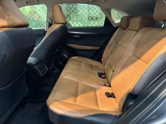 Lexus NX 300h Executive Navigation 4WD 145 kW (197 CV)
