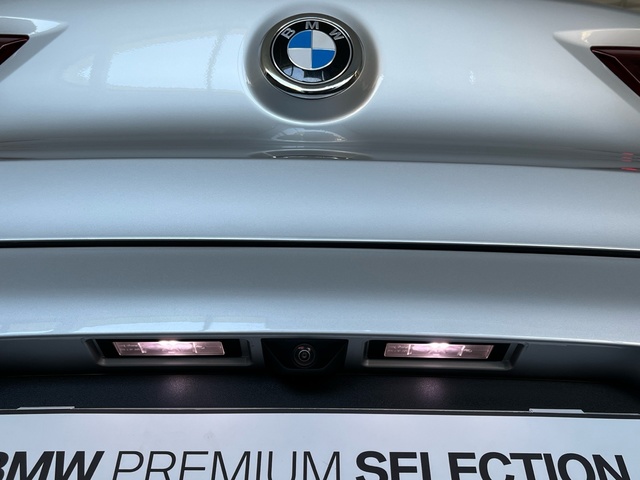 BMW X2 sDrive18d color Gris Plata. Año 2021. 110KW(150CV). Diésel. En concesionario Murcia Premium S.L. AV DEL ROCIO de Murcia