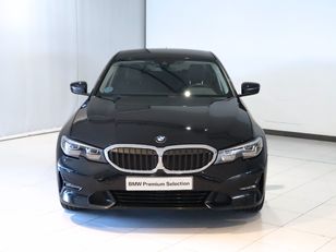 Fotos de BMW Serie 3 318d color Negro. Año 2020. 110KW(150CV). Diésel. En concesionario Pruna Motor de Barcelona