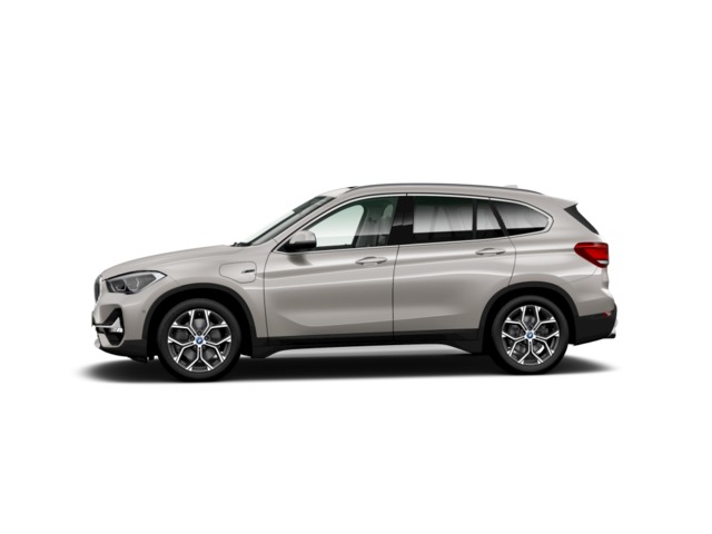 BMW X1 xDrive25e color Gris Plata. Año 2021. 162KW(220CV). Híbrido Electro/Gasolina. En concesionario BYmyCAR Madrid - Alcalá de Madrid