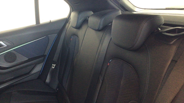 fotoG 8 del BMW Serie 1 118i 103 kW (140 CV) 140cv Gasolina del 2020 en Madrid