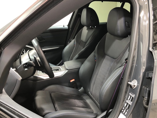 BMW Serie 3 320d Touring color Gris. Año 2024. 140KW(190CV). Diésel. En concesionario Movilnorte El Plantio de Madrid