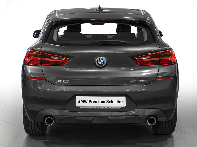 BMW X2 sDrive18d color Gris. Año 2020. 110KW(150CV). Diésel. En concesionario Caetano Cuzco, Alcalá de Madrid