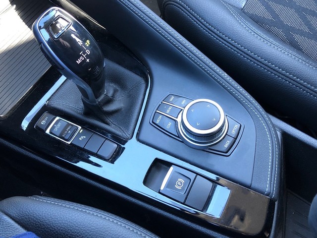 BMW X1 sDrive18d color Blanco. Año 2020. 110KW(150CV). Diésel. En concesionario Vehinter Alcorcón de Madrid