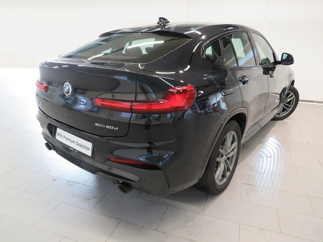 BMW X4 xDrive20d color Negro. Año 2019. 140KW(190CV). Diésel. En concesionario Lugauto S.A. de Lugo