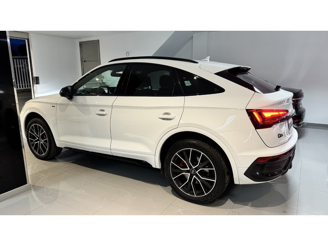 Audi Q5 Sportback Black line 40 TDI quattro-ultra 150 kW (204 CV) S tronic