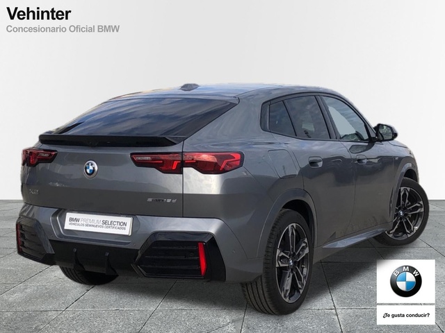 BMW X2 sDrive18d color Gris. Año 2024. 110KW(150CV). Diésel. En concesionario Vehinter Getafe de Madrid