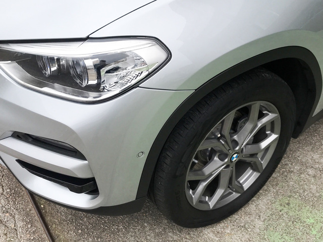 BMW X3 xDrive20d color Gris Plata. Año 2021. 140KW(190CV). Diésel. En concesionario Celtamotor Vigo de Pontevedra
