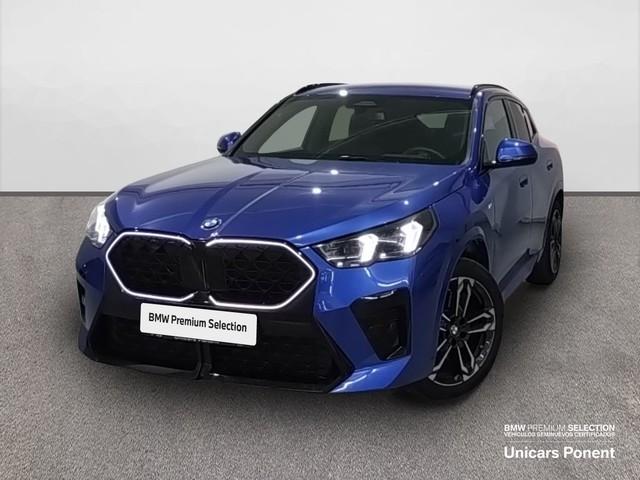 BMW X2 sDrive20d color Azul. Año 2024. 120KW(163CV). Diésel. En concesionario Unicars Ponent de Lleida