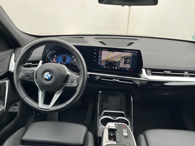 BMW X1 sDrive18d color Negro. Año 2024. 110KW(150CV). Diésel. En concesionario Novomóvil Oleiros de Coruña