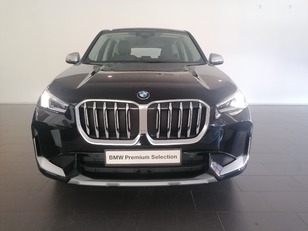 Fotos de BMW X1 sDrive18d color Negro. Año 2024. 110KW(150CV). Diésel. En concesionario Adler Motor S.L. TOLEDO de Toledo