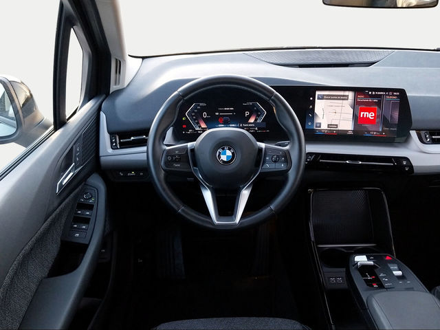 BMW Serie 2 218d Active Tourer color Negro. Año 2022. 110KW(150CV). Diésel. En concesionario San Rafael Motor, S.L. de Córdoba