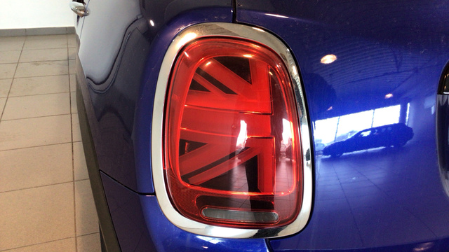 fotoG 13 del MINI MINI 5 Puertas Cooper 100 kW (136 CV) 136cv Gasolina del 2020 en Madrid