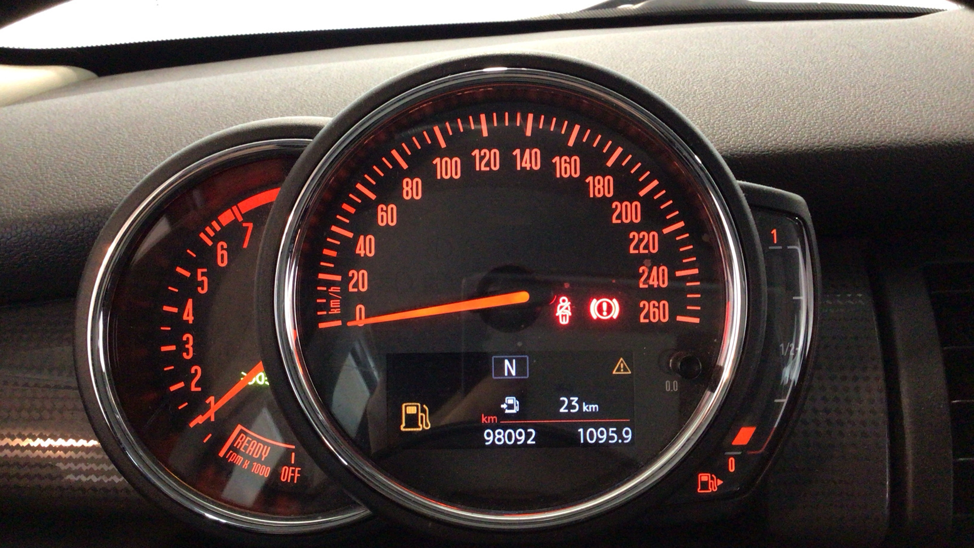 fotoG 14 del MINI MINI 5 Puertas Cooper 100 kW (136 CV) 136cv Gasolina del 2020 en Madrid