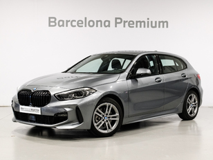 Fotos de BMW Serie 1 116d color Gris. Año 2024. 85KW(116CV). Diésel. En concesionario Barcelona Premium -- GRAN VIA de Barcelona