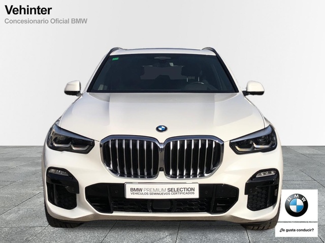 BMW X5 xDrive30d color Blanco. Año 2019. 195KW(265CV). Diésel. En concesionario Vehinter Getafe de Madrid