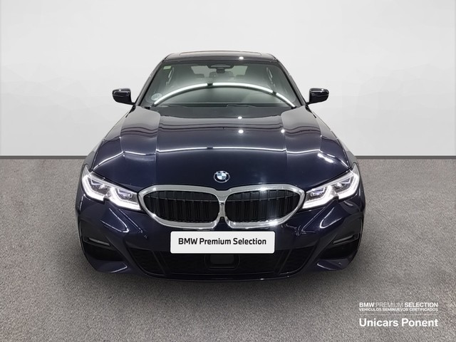 BMW Serie 3 330d color Azul. Año 2019. 195KW(265CV). Diésel. En concesionario Unicars Ponent de Lleida