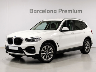 Fotos de BMW X3 xDrive20i color Blanco. Año 2022. 135KW(184CV). Gasolina. En concesionario Barcelona Premium -- GRAN VIA de Barcelona