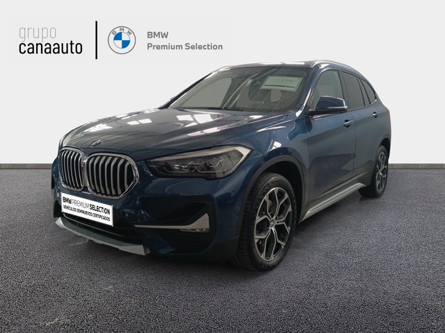 BMW X1 sDrive18d color Azul. Año 2021. 110KW(150CV). Diésel. En concesionario TACO de Sta. C. Tenerife