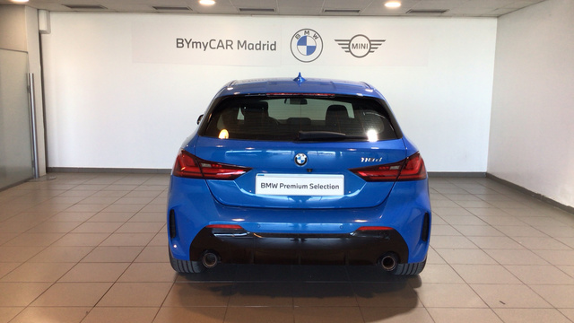 BMW Serie 1 118d color Azul. Año 2020. 110KW(150CV). Diésel. En concesionario BYmyCAR Madrid - Alcalá de Madrid