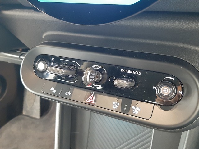 fotoG 25 del MINI MINI 3 Puertas Cooper C 115 kW (156 CV) 156cv Gasolina del 2024 en Valencia