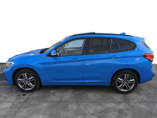 Fotos de BMW X1 sDrive18i color Azul. Año 2021. 103KW(140CV). Gasolina. En concesionario Automóviles Oviedo S.A. de Asturias