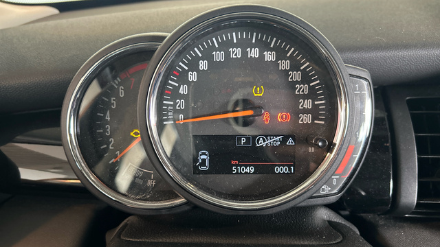 fotoG 14 del MINI MINI 5 Puertas Cooper 100 kW (136 CV) 136cv Gasolina del 2019 en Madrid