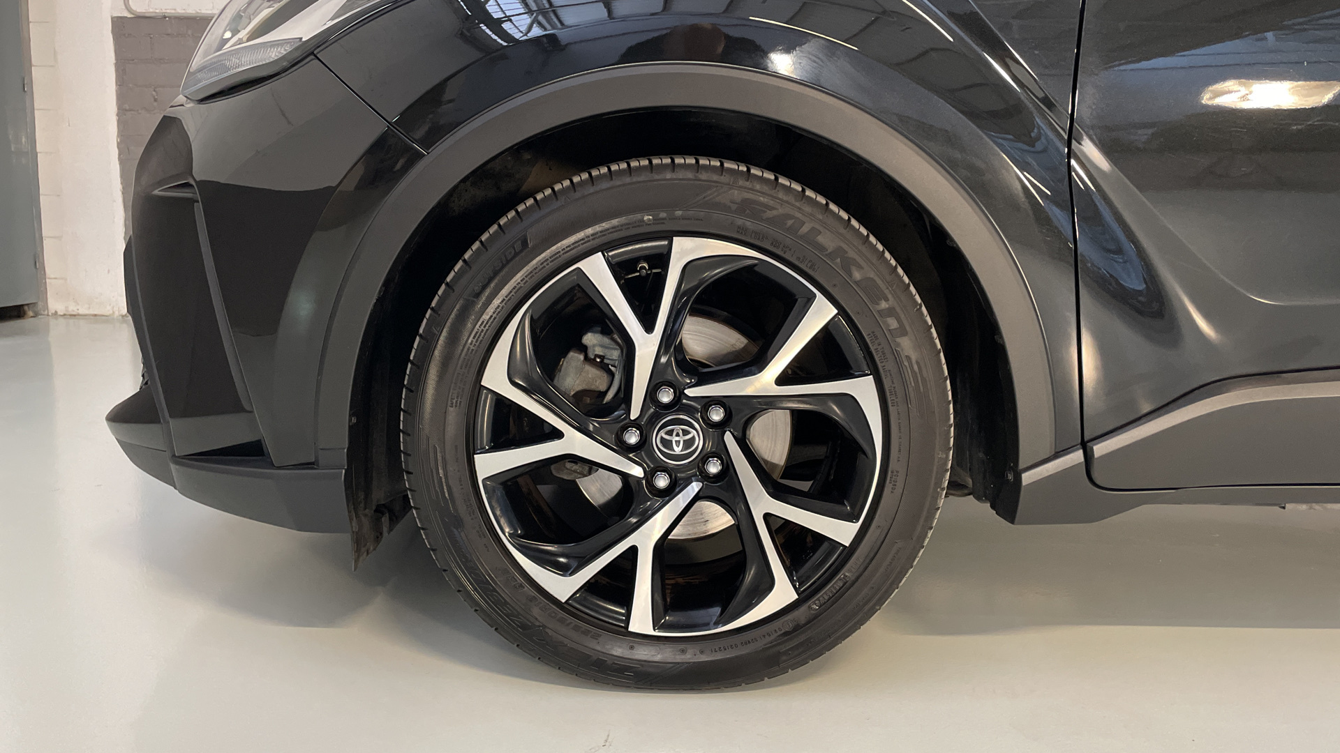 Toyota C-HR 1.8 125H - 6
