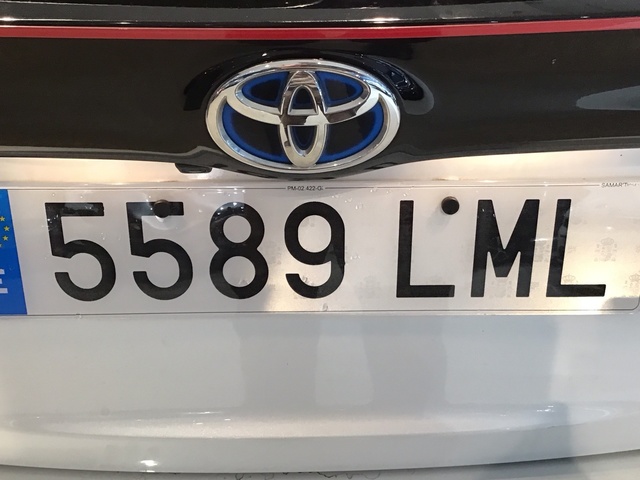 Toyota Yaris 120H Style 85 kW (116 CV)