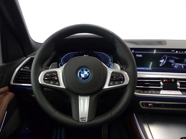 BMW X5 xDrive45e color Negro. Año 2021. 290KW(394CV). Híbrido Electro/Gasolina. En concesionario Lurauto - Gipuzkoa de Guipuzcoa