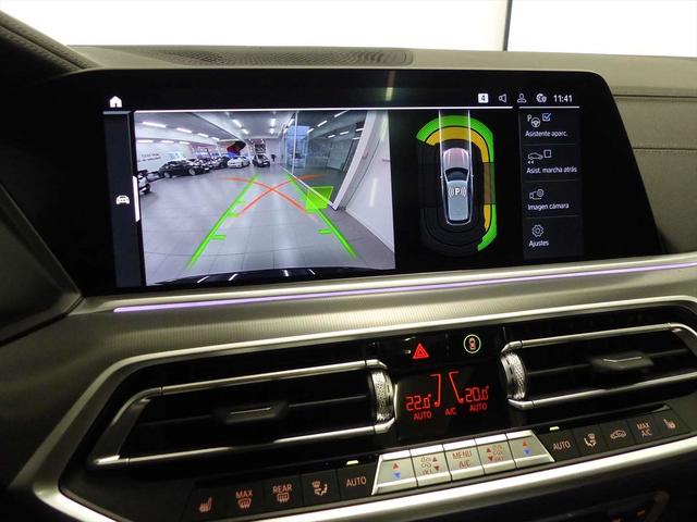 BMW X5 xDrive45e color Negro. Año 2021. 290KW(394CV). Híbrido Electro/Gasolina. En concesionario Lurauto - Gipuzkoa de Guipuzcoa