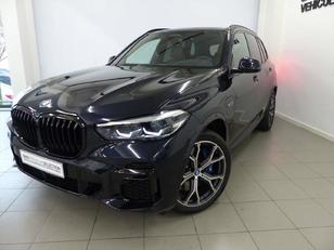 Fotos de BMW X5 xDrive45e color Negro. Año 2021. 290KW(394CV). Híbrido Electro/Gasolina. En concesionario Lurauto - Gipuzkoa de Guipuzcoa