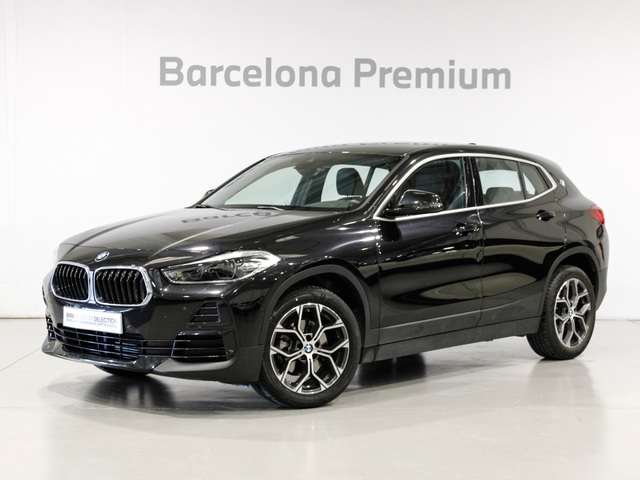 BMW X2 sDrive18i color Negro. Año 2021. 103KW(140CV). Gasolina. En concesionario Barcelona Premium -- GRAN VIA de Barcelona