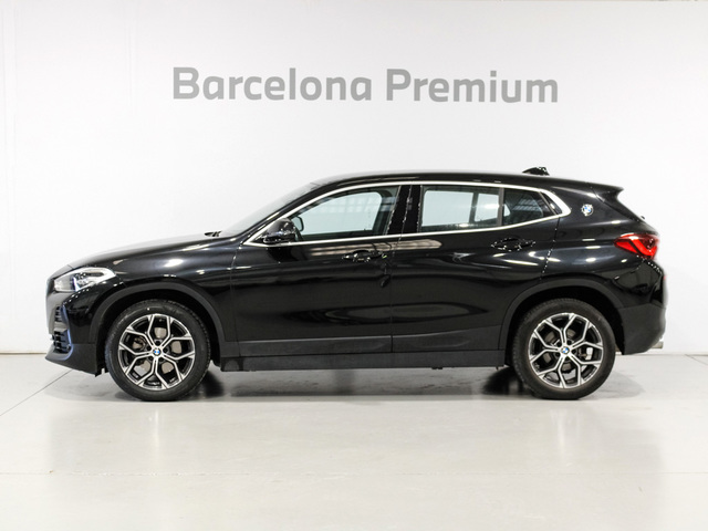 BMW X2 sDrive18i color Negro. Año 2021. 103KW(140CV). Gasolina. En concesionario Barcelona Premium -- GRAN VIA de Barcelona