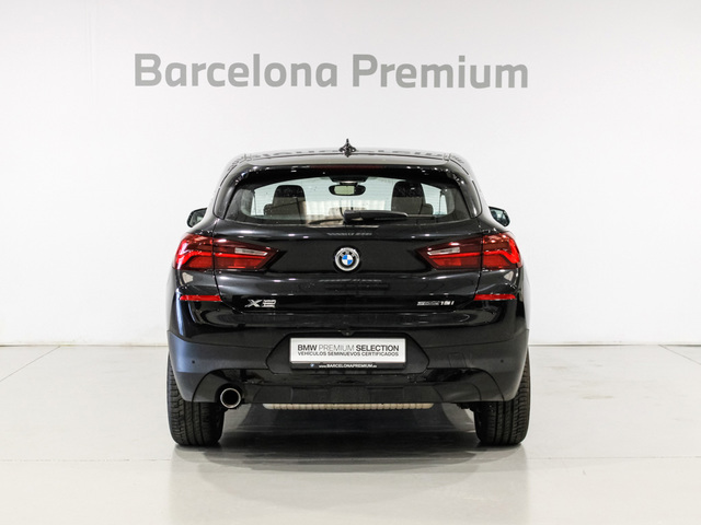 BMW X2 sDrive18i color Negro. Año 2021. 103KW(140CV). Gasolina. En concesionario Barcelona Premium -- GRAN VIA de Barcelona