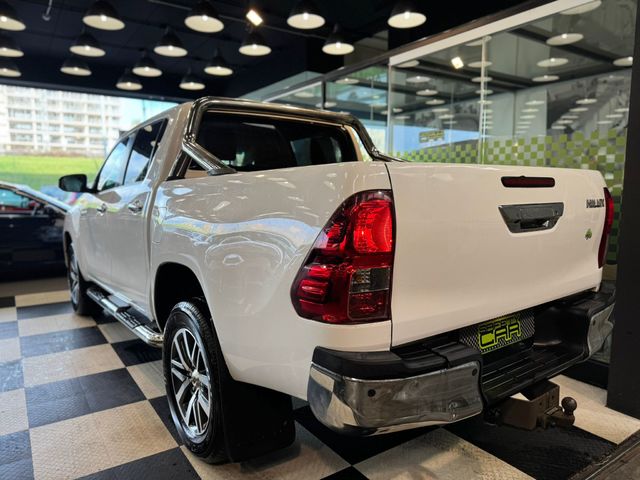 Toyota Hilux 2.4 D-4D Doble Cabina VXL A/T 110 kW (150 CV)