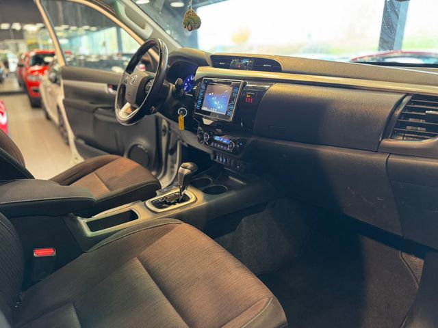 Toyota Hilux 2.4 D-4D Doble Cabina VXL A/T 110 kW (150 CV)