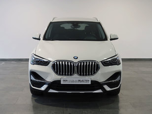 Fotos de BMW X1 sDrive18d color Blanco. Año 2021. 110KW(150CV). Diésel. En concesionario Autogal de Ourense