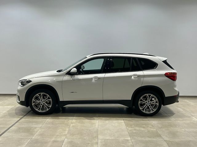 BMW X1 sDrive18d color Blanco. Año 2017. 110KW(150CV). Diésel. En concesionario GANDIA Automoviles Fersan, S.A. de Valencia