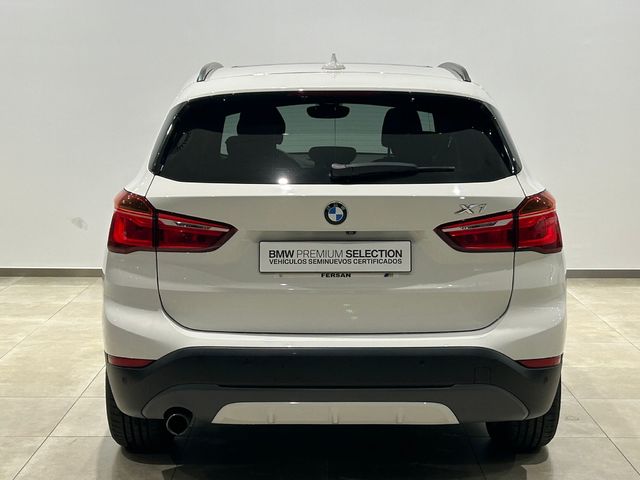 BMW X1 sDrive18d color Blanco. Año 2017. 110KW(150CV). Diésel. En concesionario GANDIA Automoviles Fersan, S.A. de Valencia