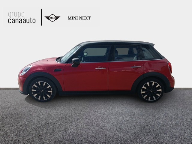 fotoG 2 del MINI MINI 5 Puertas Cooper 100 kW (136 CV) 136cv Gasolina del 2022 en Sta. C. Tenerife