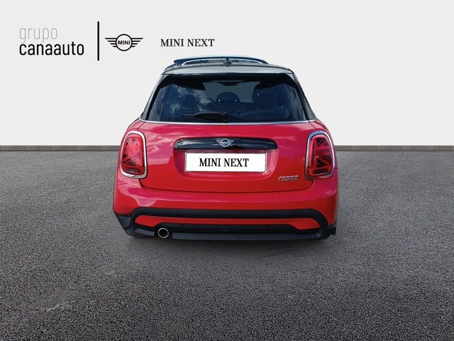 fotoG 4 del MINI MINI 5 Puertas Cooper 100 kW (136 CV) 136cv Gasolina del 2022 en Sta. C. Tenerife
