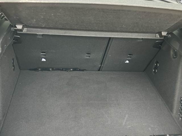 BMW Serie 1 118d color Negro. Año 2024. 110KW(150CV). Diésel. En concesionario Proa Premium Palma de Illes Balears