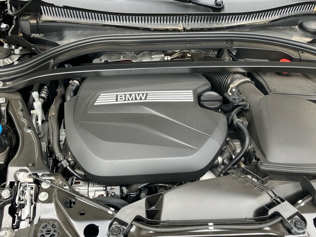 BMW Serie 1 118d color Negro. Año 2024. 110KW(150CV). Diésel. En concesionario Proa Premium Palma de Illes Balears