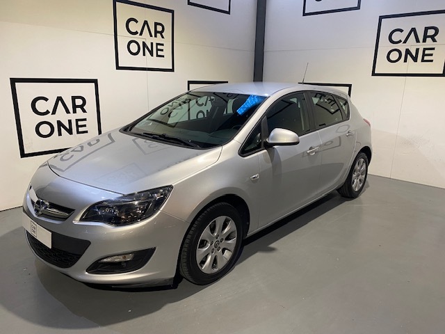 Opel Astra 1.6 CDTI de segunda mano