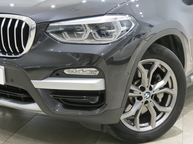 BMW X3 xDrive25d color Gris. Año 2019. 170KW(231CV). Diésel. En concesionario GANDIA Automoviles Fersan, S.A. de Valencia