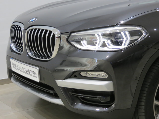 BMW X3 xDrive25d color Gris. Año 2019. 170KW(231CV). Diésel. En concesionario GANDIA Automoviles Fersan, S.A. de Valencia