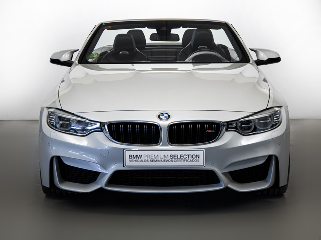 BMW M M4 Cabrio color Blanco. Año 2017. 317KW(431CV). Gasolina. En concesionario BMW Fuenteolid Valladolid de Valladolid